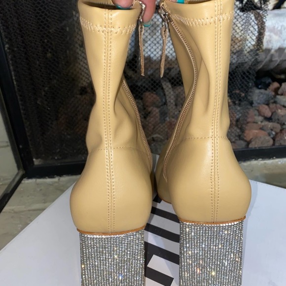 Schultz Caramel Midcalf Boots Crystal Bling Dimensional Heel Brand new. Size 11 - Picture 5 of 6